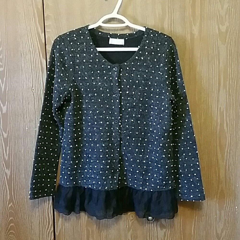 X SOLD X